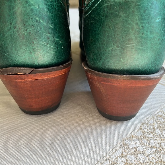 Justin cowboy boots - Picture 8 of 12